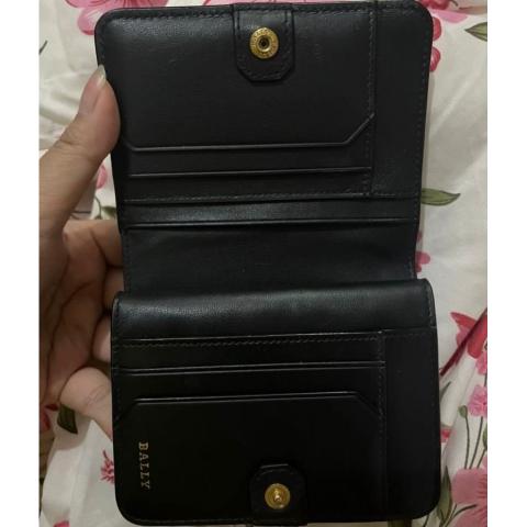 Large Product Preview Image 5