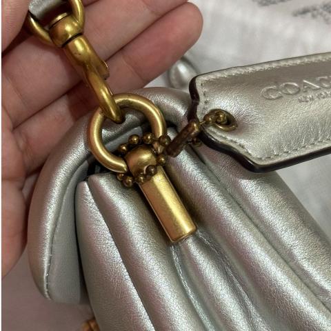 Large Product Preview Image 5