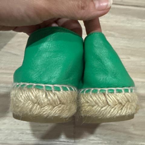 Large Product Preview Image 2