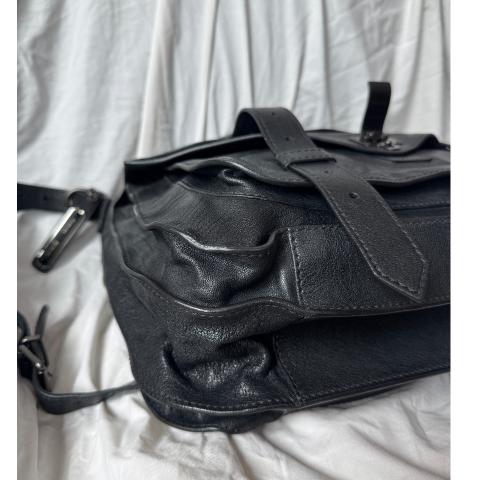 Large Product Preview Image 28