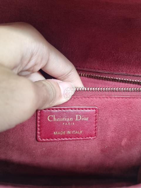 Large Product Preview Image 24