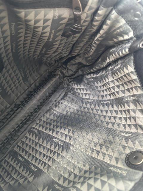 Large Product Preview Image 33