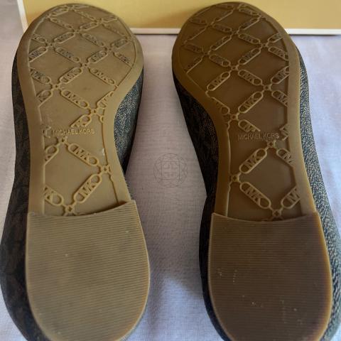 Large Product Preview Image 5