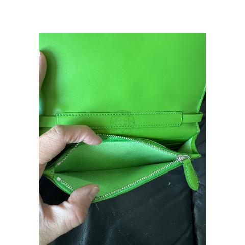 Large Product Preview Image 16