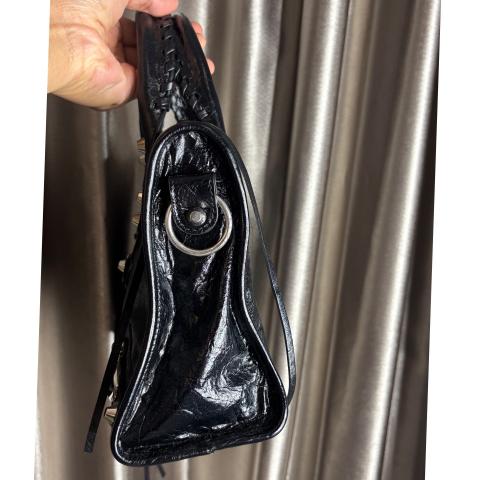 Large Product Preview Image 3