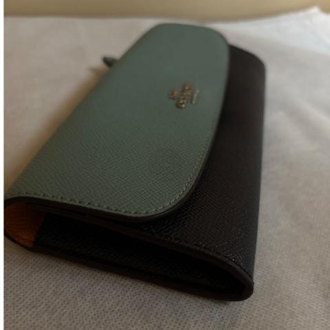 Large Product Preview Image 5