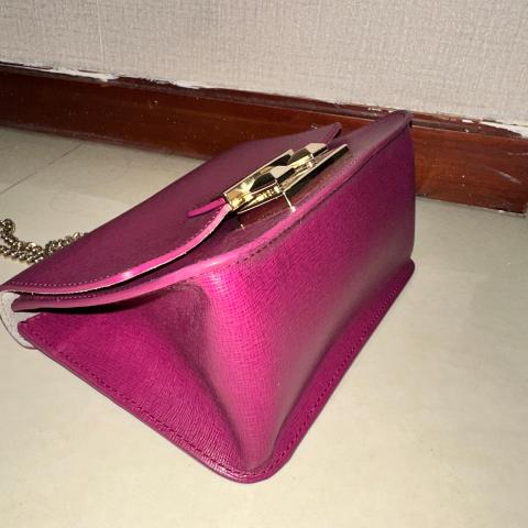 Large Product Preview Image 8