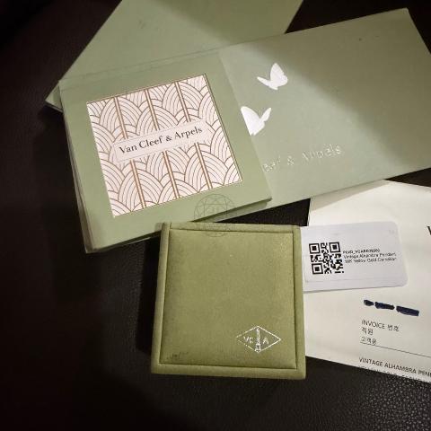 Large Product Preview Image 4