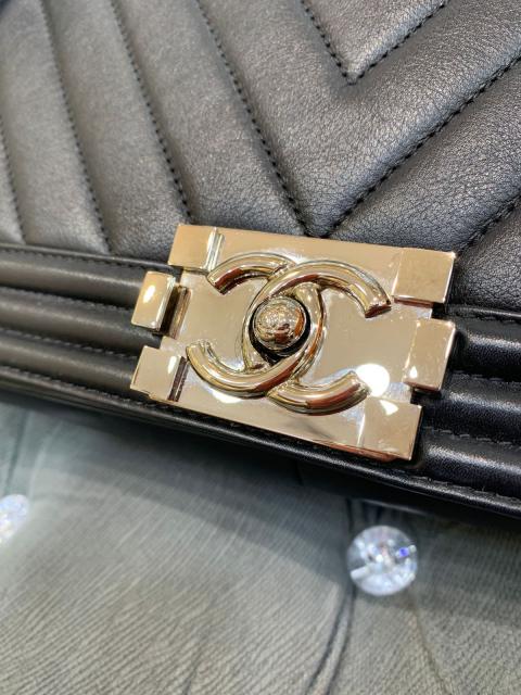 Large Product Preview Image 11