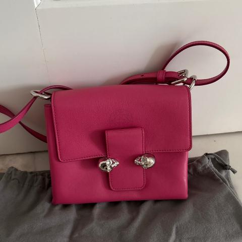 Large Product Preview Image 11