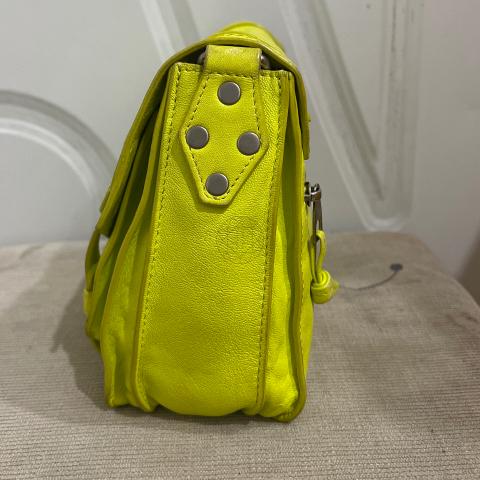 Large Product Preview Image 4