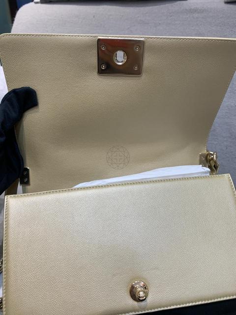 Large Product Preview Image 10