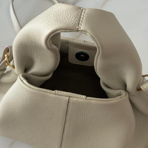 Large Product Preview Image 4