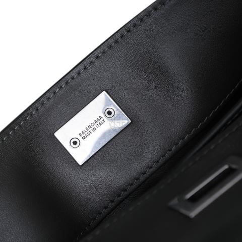 Large Product Preview Image 11