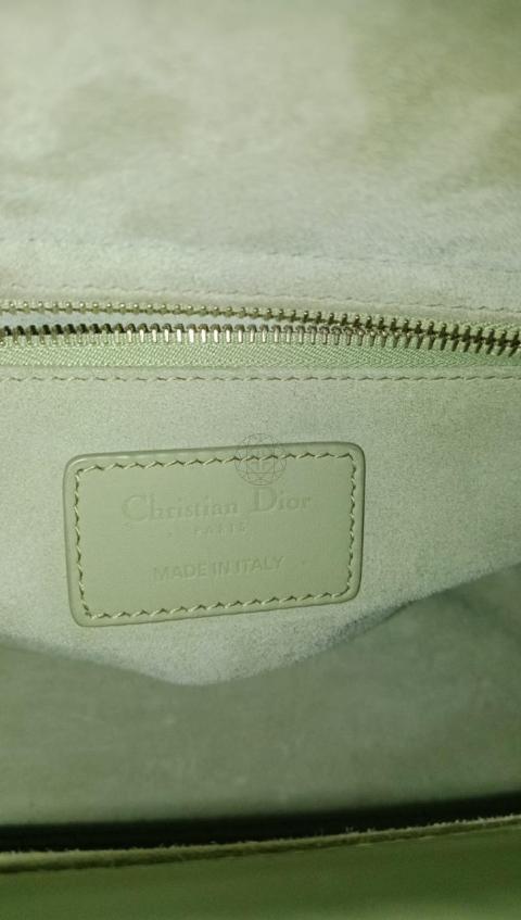 Large Product Preview Image 21