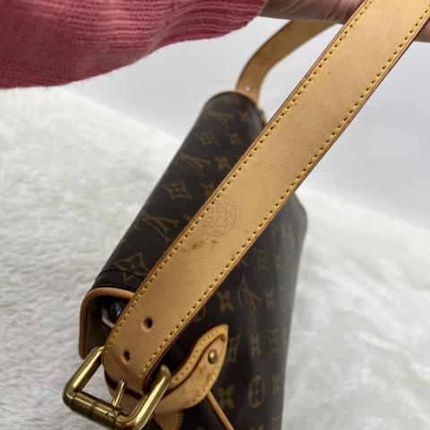 Large Product Preview Image 17