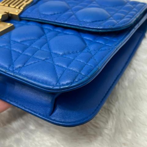 Large Product Preview Image 8