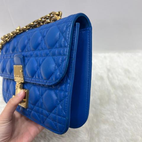 Large Product Preview Image 4