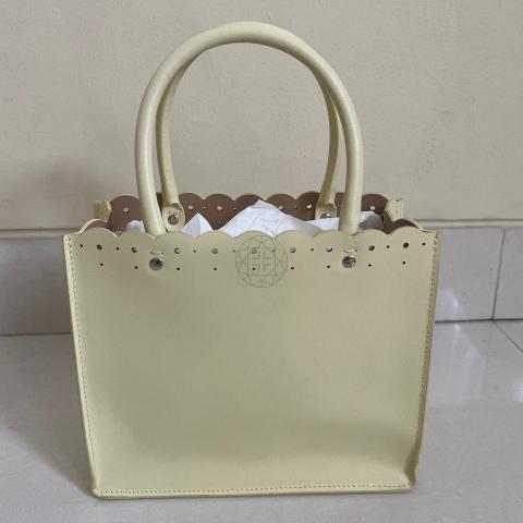 Large Product Preview Image 3