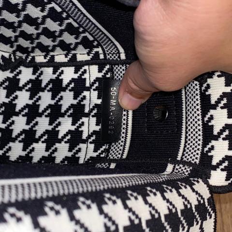 Large Product Preview Image 11