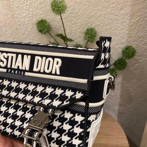 Large Product Preview Image 28