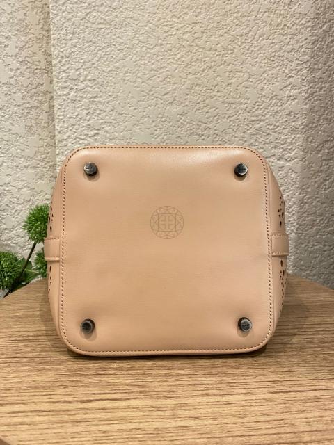 Large Product Preview Image 19