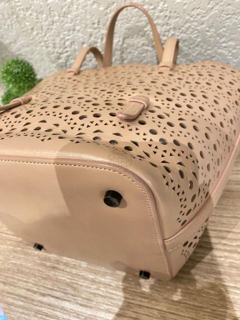 Large Product Preview Image 23