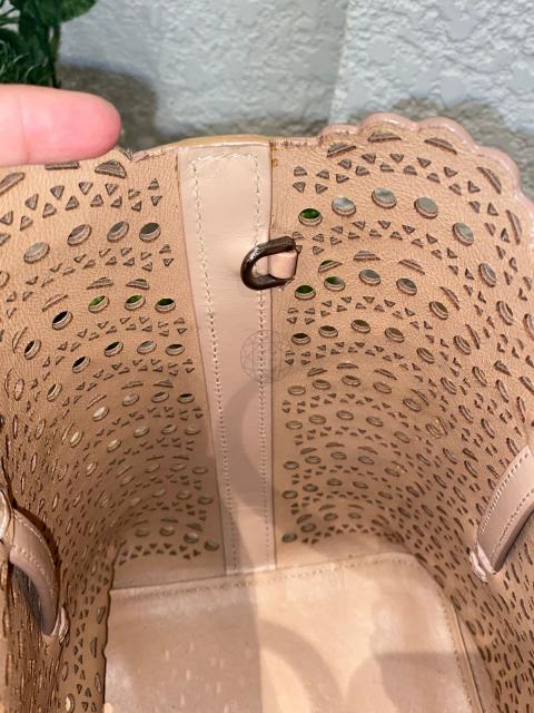 Large Product Preview Image 27