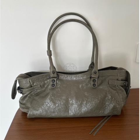 Large Product Preview Image 2