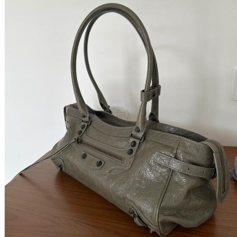 Large Product Preview Image 5