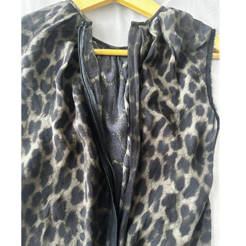 Large Product Preview Image 4