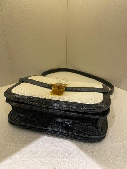 Large Product Preview Image 3