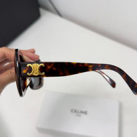 Large Product Preview Image 6