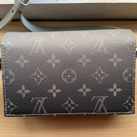 Large Product Preview Image 3