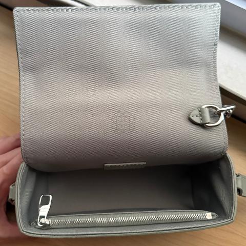 Large Product Preview Image 8