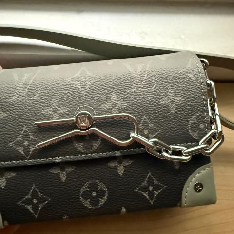 Large Product Preview Image 12