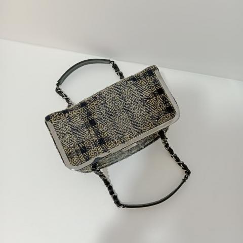 Large Product Preview Image 13