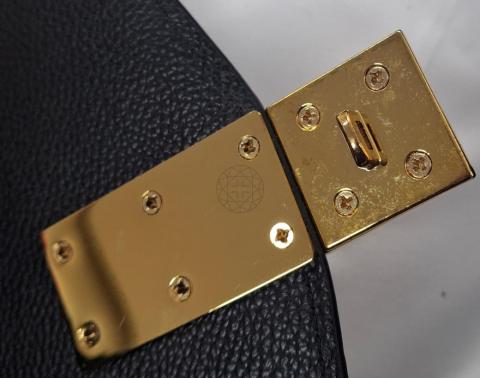 Large Product Preview Image 8