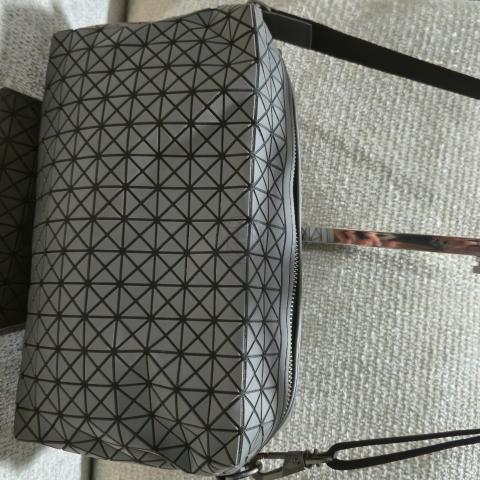 Large Product Preview Image 3