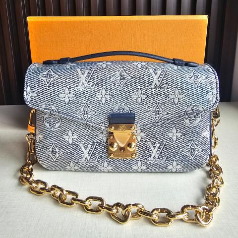 Large Product Preview Image 10