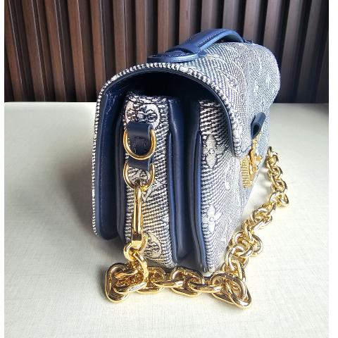 Large Product Preview Image 3