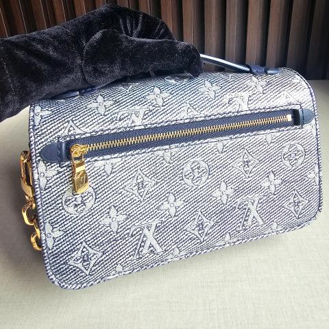 Large Product Preview Image 2