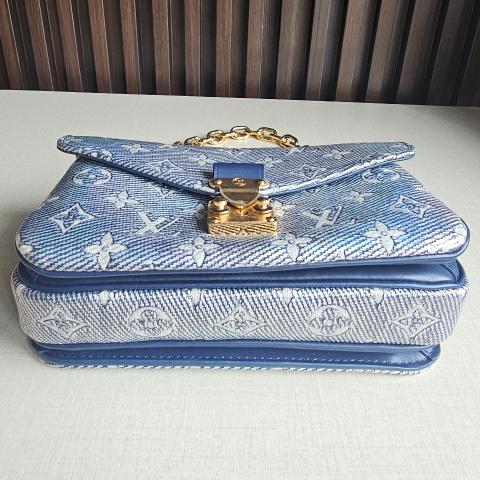 Large Product Preview Image 5