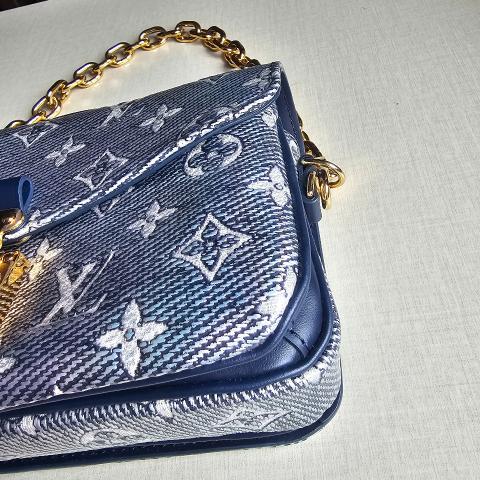 Large Product Preview Image 13