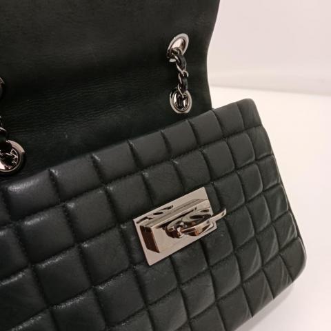 Large Product Preview Image 18