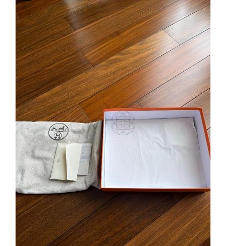 Large Product Preview Image 11