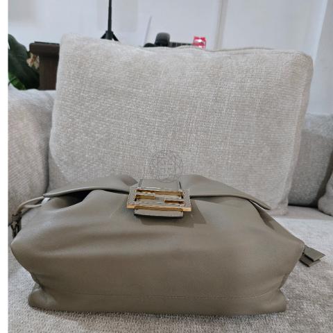 Large Product Preview Image 4