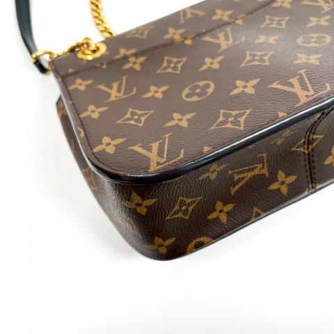 Large Product Preview Image 21