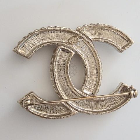 Large Product Preview Image 3