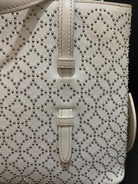 Large Product Preview Image 18
